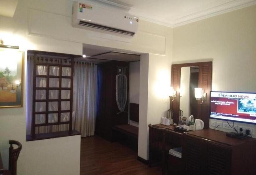 Habitació Deluxe, Yuvarani Residency