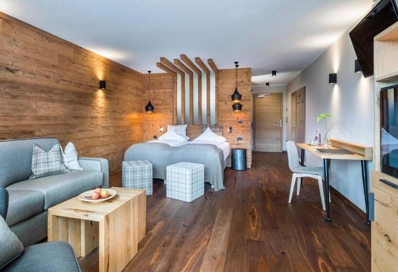 جناح جونيور ديلوكس, Wellnesshotel Erica