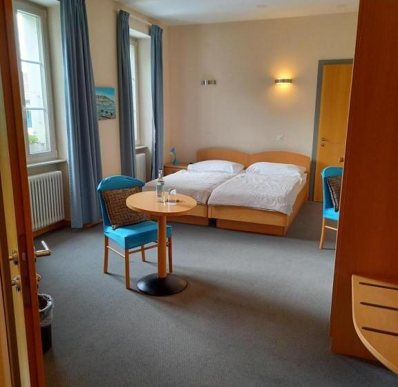 Номер Стандарт, Auberge D Etoy