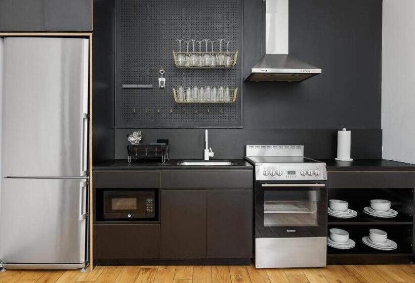 اتاق 4 خوابه, Placemakr Wall Street