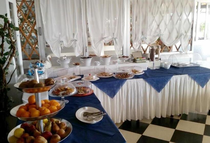 オーシャンビューエコノミールーム, Albergo La Lampara