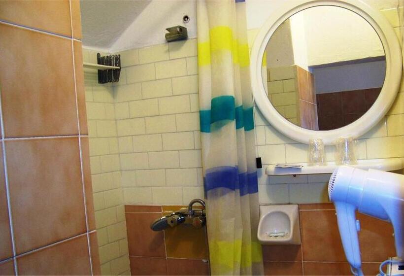Номер Economy Индивидуальный, Albergo La Lampara