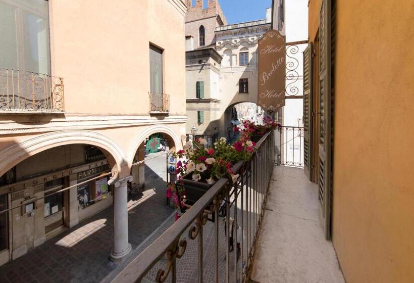 سوییت جونیور, Broletto