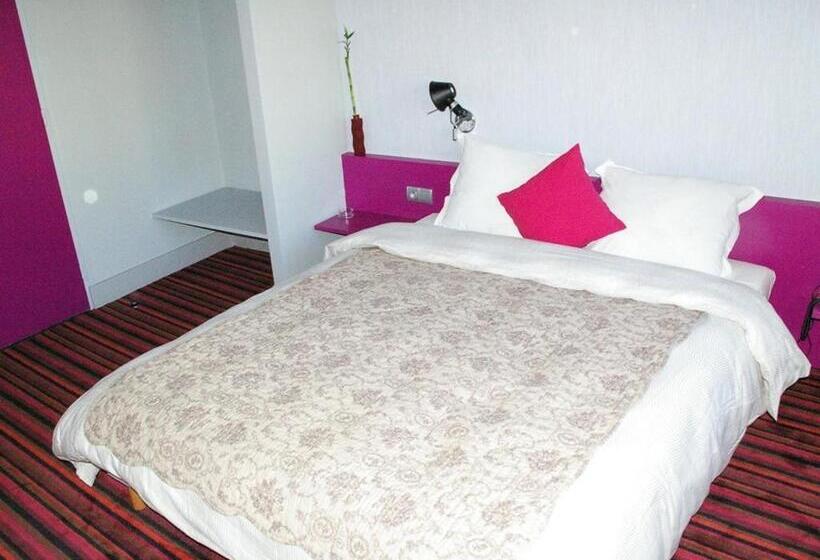 高级大房间, Hôtel Latino Reims Centre