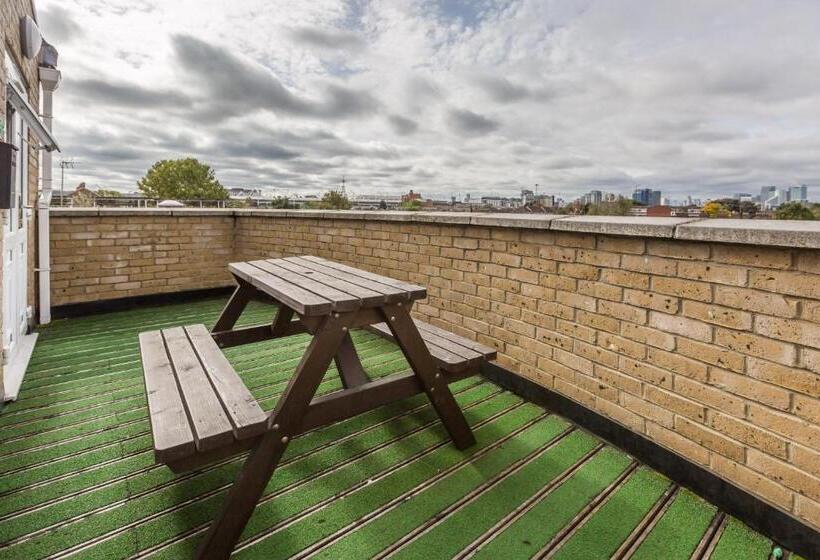 Номер Superior с Балконом, Prince Regent Hotel Excel London