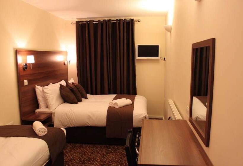 Номер Стандарт Трехместный, Prince Regent Hotel Excel London