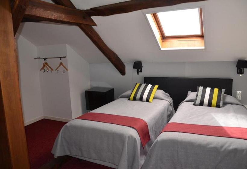 Семейный Номер, Logis Hôtel Saint Martin