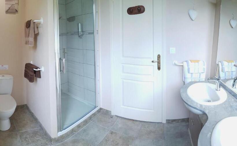 سوییت خانوادگی, Le Gahoun   Chambres D Hôtes