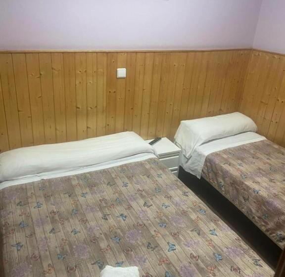 اتاق استاندارد, Lf Habitación Familiar Con Balcón Y Baño Privado   No Fumadores   Sin Ascensor