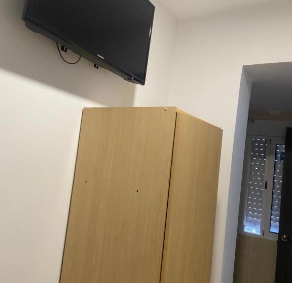 اتاق عادی, Lf Habitación Familiar Con Balcón Y Baño Privado   No Fumadores   Sin Ascensor