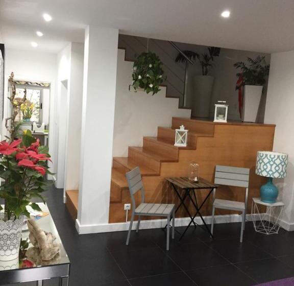 اتاق استاندارد با سرویس بهداشتی مشترک, Casa Physalis