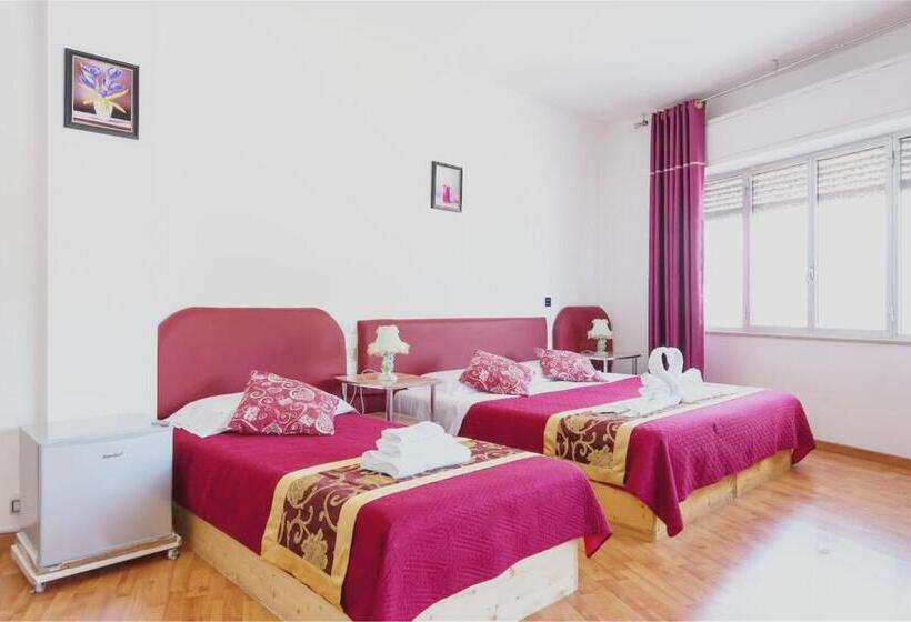 Четырехместный Номер Deluxe, Ciclamino Siracusa