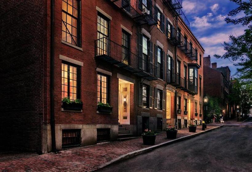 스탠다드 스튜디오, Charming & Stylish Studio On Beacon Hill #6