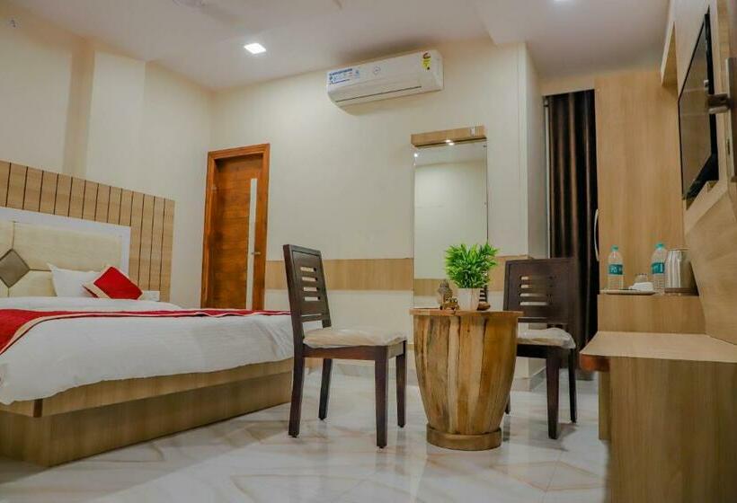 豪华房间, Komal Inn