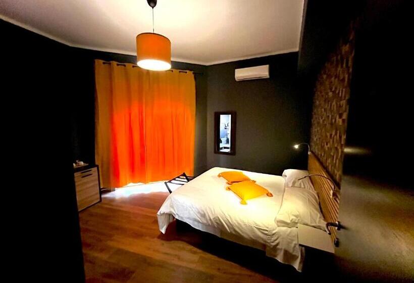 اتاق لوکس با بالکن, Prati Comfort