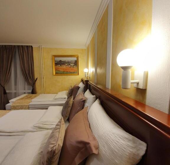 اتاق استاندارد سه نفره, Esos Hotel Quelle
