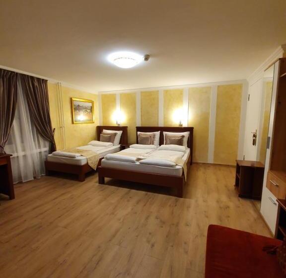 اتاق استاندارد سه نفره, Esos Hotel Quelle