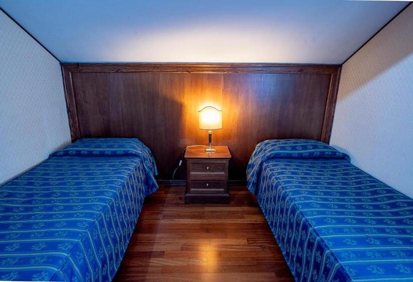 اتاق لوکس خانوادگی, Corona & Spa