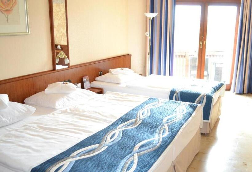 Номер Стандарт Трехместный, Flair Park Hotel Ilshofen