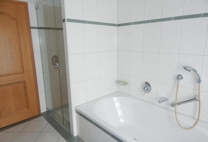 Апартаменты 2 Спальни с Террасой, & Gasthof Hubertushöhe   Ihr Hotel Für Urlaub Mit Hund