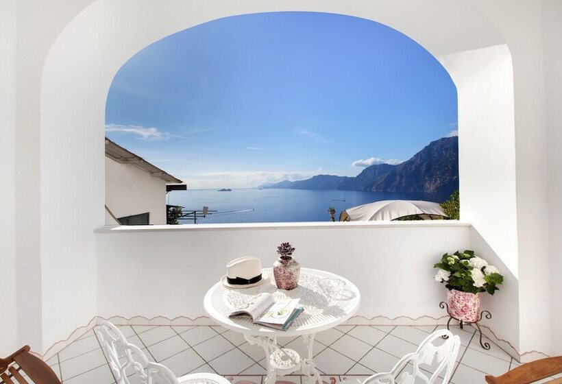 Triple Room Sea View, Smeraldo