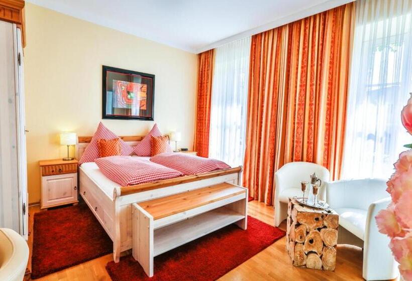 Quarto Estandar, Zum Goldenen Löwen