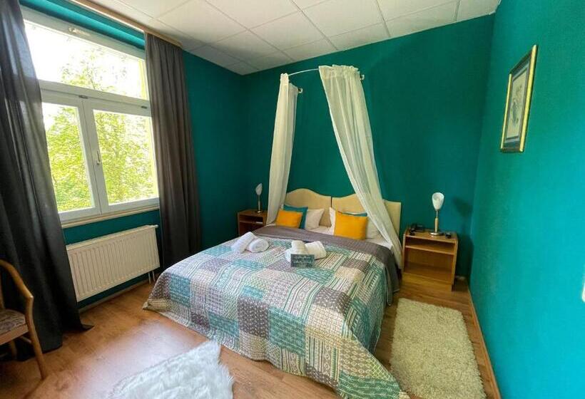 Номер Стандарт, Parkhotel Waldschlösschen