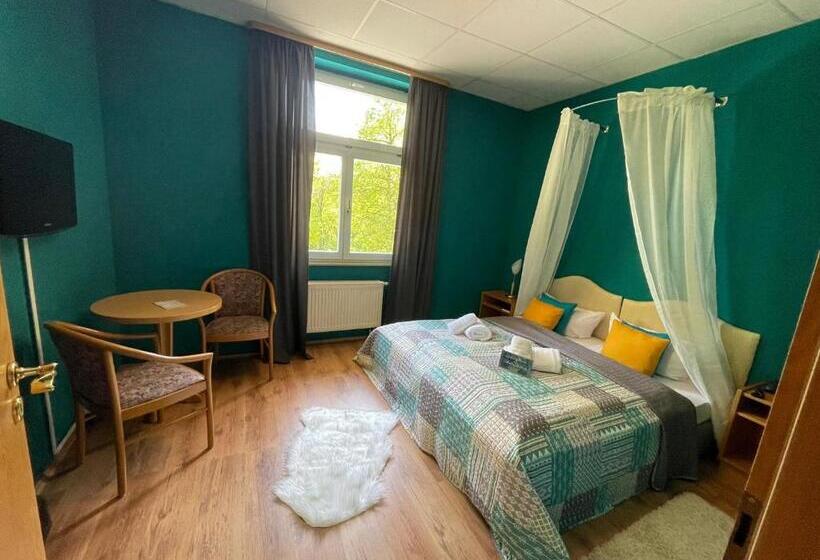Номер Стандарт, Parkhotel Waldschlösschen