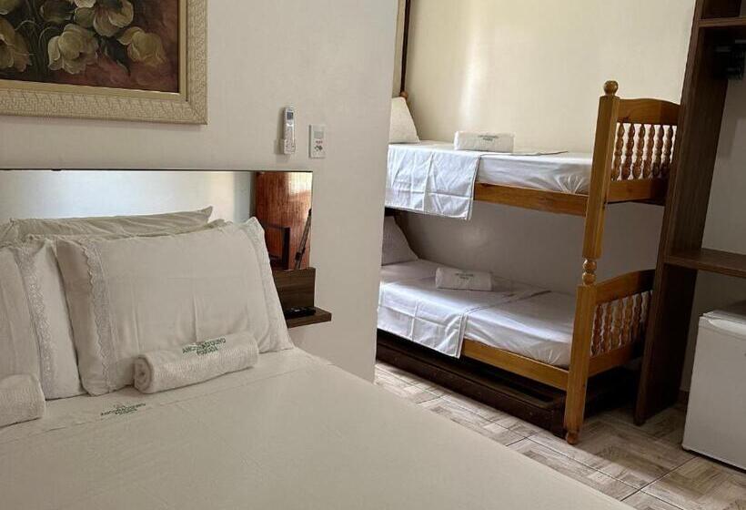 اتاق استاندارد چهار تخته, Ancoradouro Pousada