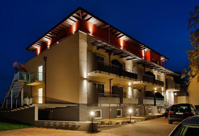 Номер Стандарт с Балконом, Bodensee Hotel Sonnenhof