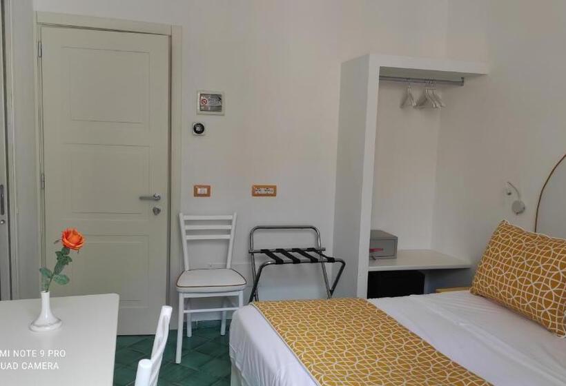Номер Стандартный с Видом, Albergo S. Andrea