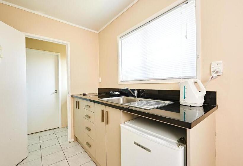 Апартаменты 1 Спальня, Auckland Airport Lodge