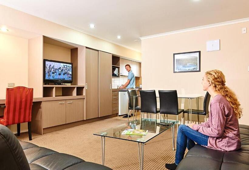 Апартаменты 2 Спальни, Auckland Airport Lodge