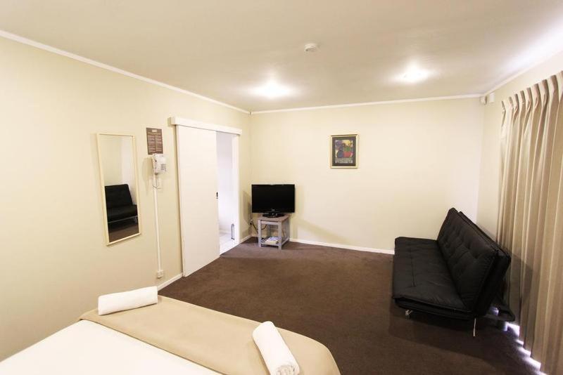 Номер Стандарт, Auckland Airport Lodge