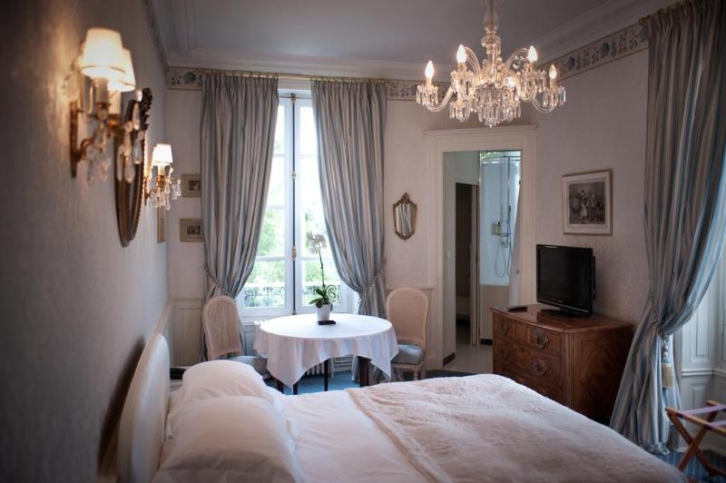 Номер Superior, Chateau D Apigne Rennes