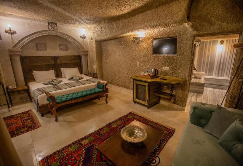 اتاق لوکس سه تخته, Divan Cave House