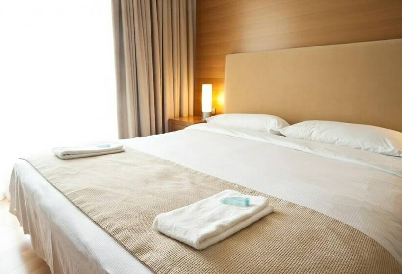 اتاق استاندارد, Hôtel Dupleix   Hyper Centre   Parking Et Garage Gratuit