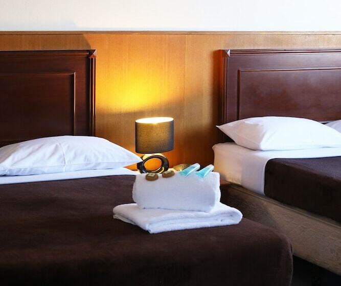 4인용 스탠다드 룸, Holiday Lodge