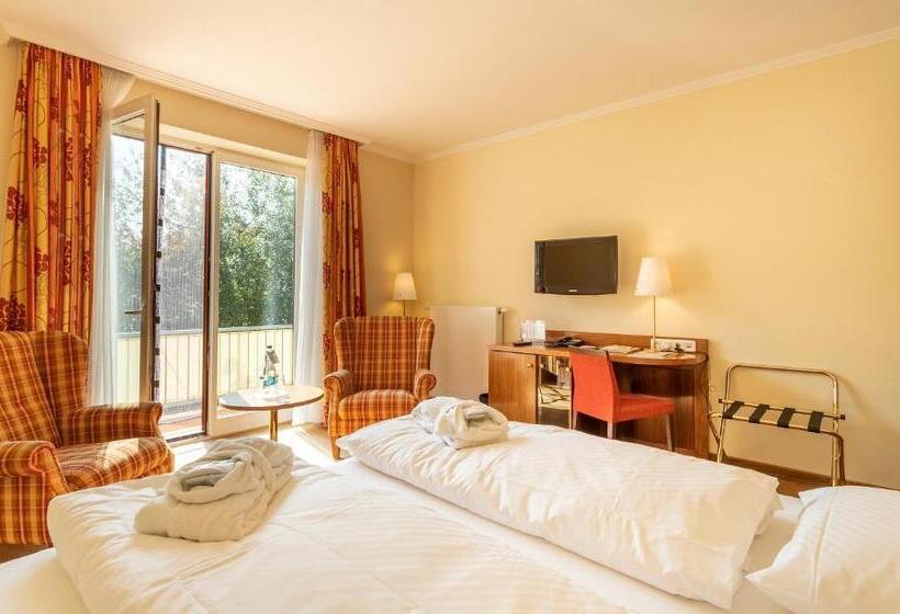 Номер Стандарт с Балконом, Ringhotel Warnemünder Hof