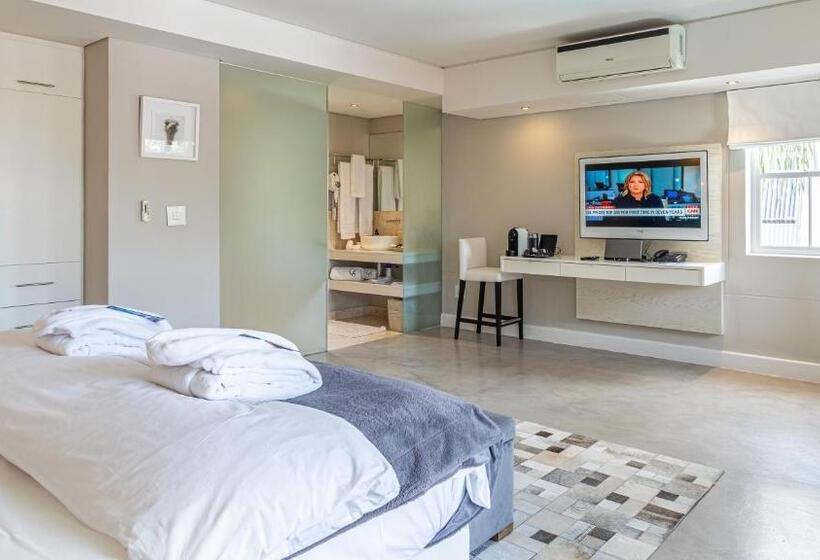 Номер Deluxe, The Glen Boutique Hotel & Spa