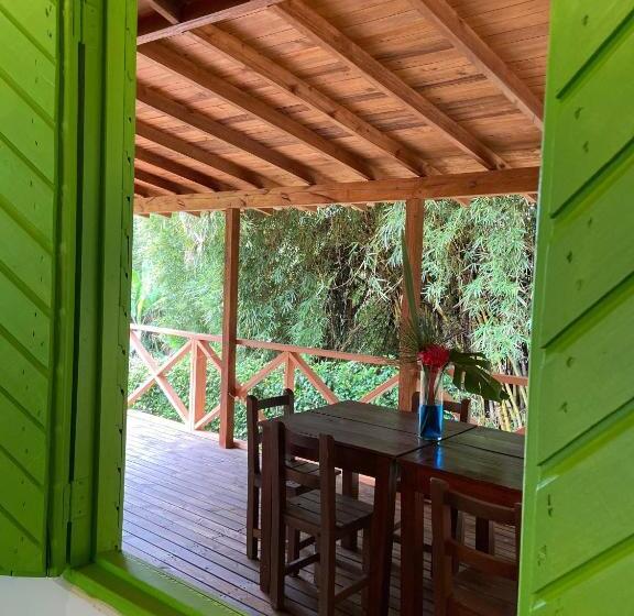 اتاق خانوادگی, Avalon Hotel Campestre