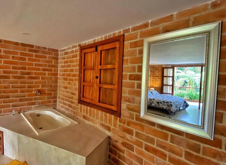اتاق لوکس, Avalon Hotel Campestre