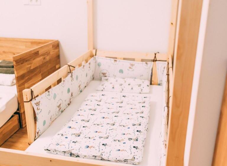 اتاق استاندارد, Gut Hügle Jugendzimmer