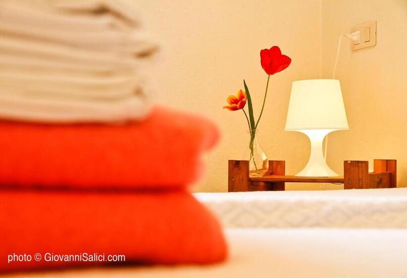 اتاق استاندارد, Santangela Hostel & Rooms