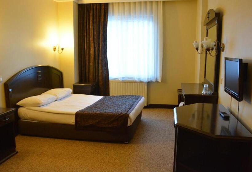 Номер Стандарт, Genc Yazici Hotel Uludag