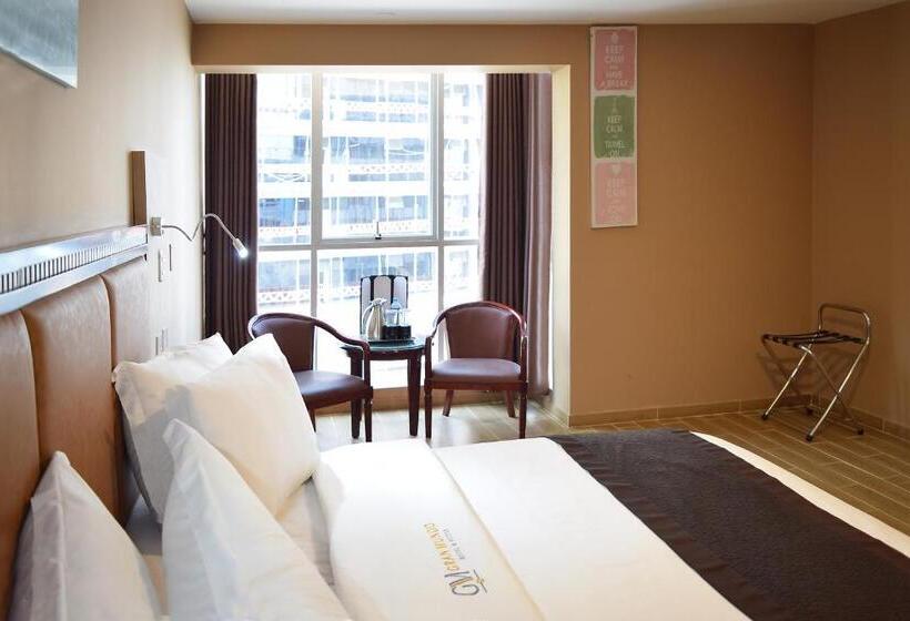 سوییت جونیور, Gran Mundo Hotel & Suites