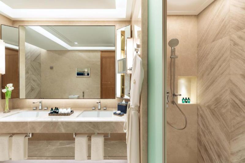 سوییت لوکس, Taj Exotica Resort & Spa, The Palm, Dubai