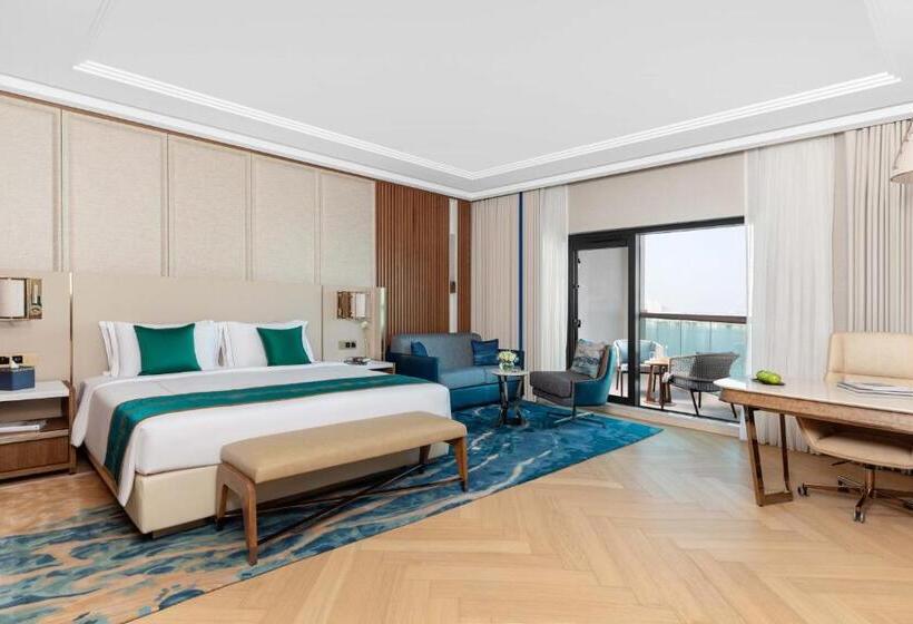 اتاق خانواده دولوکس با تخت‌خواب دو نفره‌ی کینگ‌سایز, Taj Exotica Resort & Spa, The Palm, Dubai