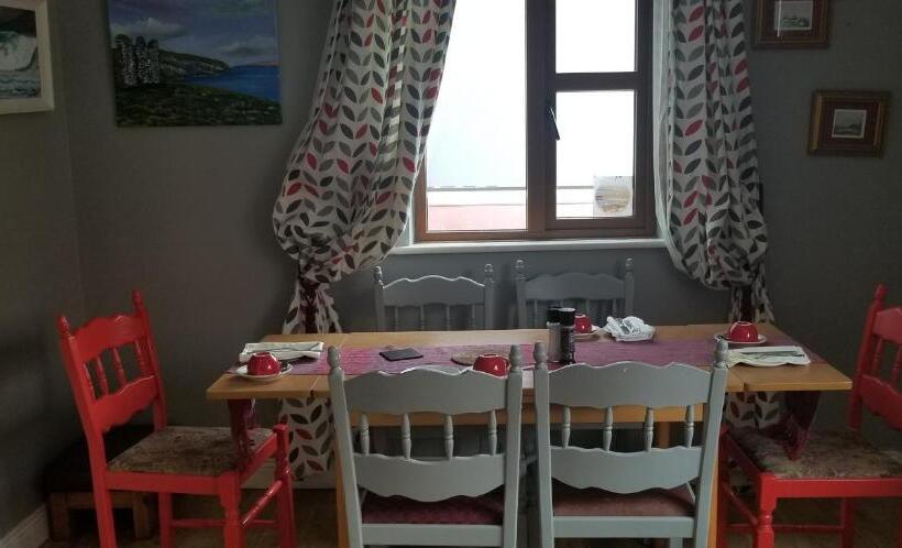 اتاق استاندارد با چشم‌انداز, Murphy S Guesthouse