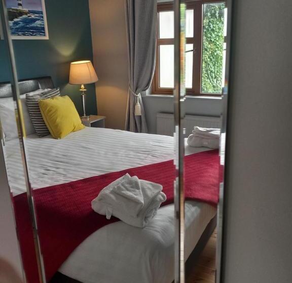 اتاق لوکس با تخت بزرگ, Murphy S Guesthouse